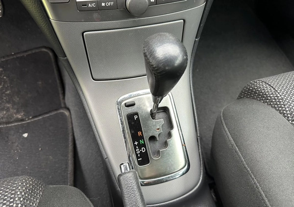 Toyota Avensis cena 19500 przebieg: 83282, rok produkcji 2007 z Mirsk małe 742